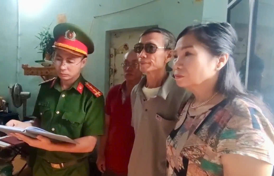 Khám xét nhà riêng của Facebooker chuyên kêu gọi từ thiện
