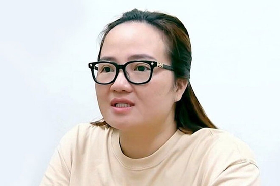 Các tài khoản mạng xã hội của Hoàng Hường bị xử lý thế nào?