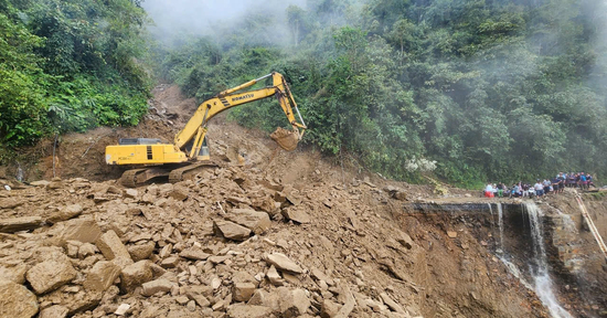452 người thoát thảm kịch nhờ hành động không do dự của Công an Lào Cai