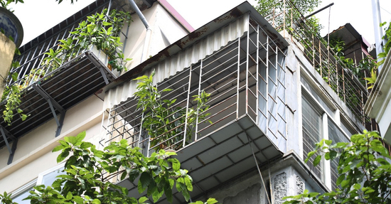 Vụ cháy khiến 5 người chết ở Hà Nội: Ám ảnh cảnh ngõ sâu, 'chuồng cọp' quây kín