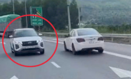 Đi ngược chiều trên cao tốc Tuyên Quang – Phú Thọ, tài xế bị phạt 35 triệu đồng