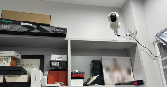 Chồng giàu lắp 6 camera trong nhà, vợ uất ức khi biết lý do thực sự