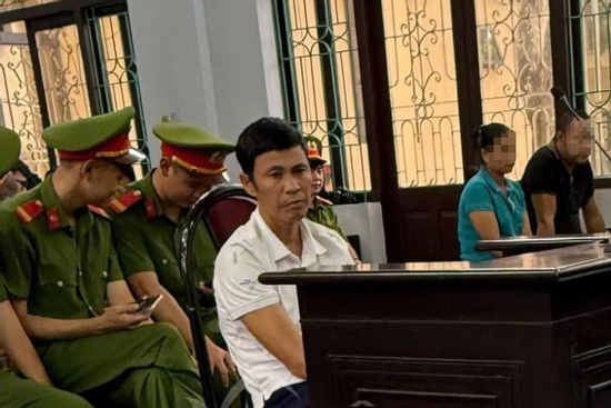 Phúc thẩm vụ gà lôi trắng: VKS đề nghị miễn trách nhiệm hình sự với bị cáo Thái Khắc Thành