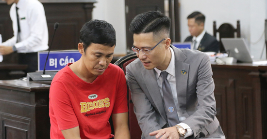 Xét xử phúc thẩm vụ gà lôi trắng: Bị cáo Thái Khắc Thành đã có mặt tại tòa
