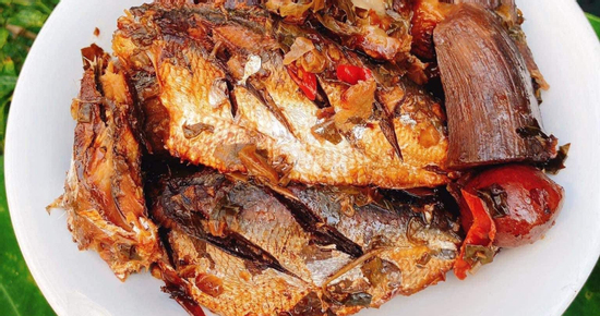 Đặc sản Hải Phòng chế biến nửa ngày, mềm nhừ béo ngậy, hút khách gần xa