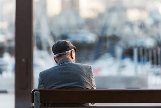 Tuổi già, sống trong biệt thự 20 tỷ cụ ông vẫn bật khóc: 'Giá như tôi có một căn nhà nhỏ hơn'