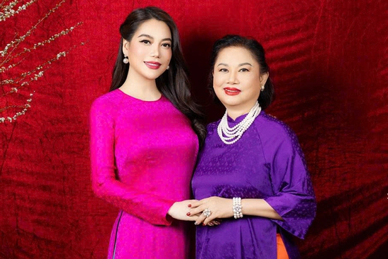 Mẹ Trương Ngọc Ánh, diễn viên ballet đẹp lừng lẫy một thời: U70 sống cùng con gái
