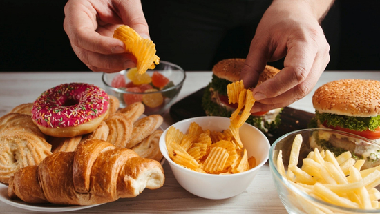 Cảnh báo: Loại thực phẩm vạn người mê nhưng hại cho sức khỏe ngang thuốc lá