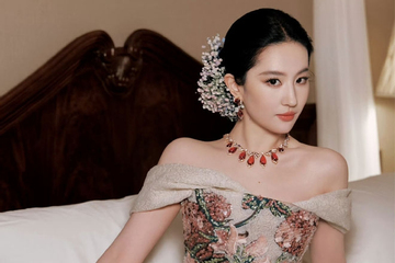 Lưu Diệc Phi đẹp hoàn hảo trên thảm đỏ