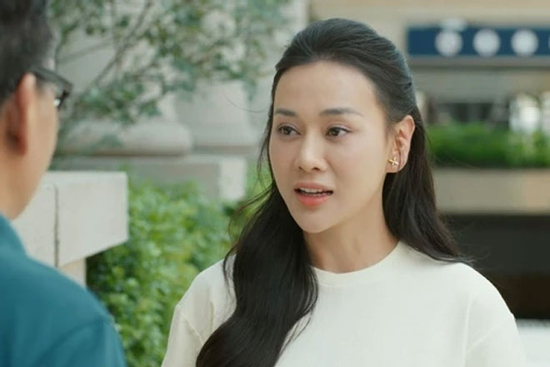 Vai diễn của Phương Oanh gây bàn tán