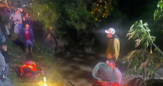 Lâm Đồng: Tìm thấy thi thể nữ giáo viên bị lũ cuốn trôi ở D’Ran