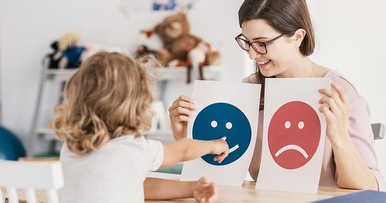 Không liên quan đến điểm số: Những đứa trẻ lớn lên thành công đều có 3 đặc điểm này