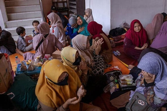 Sập trường nội trú ở Indonesia: 59 người mất tích 'không còn dấu hiệu sự sống'