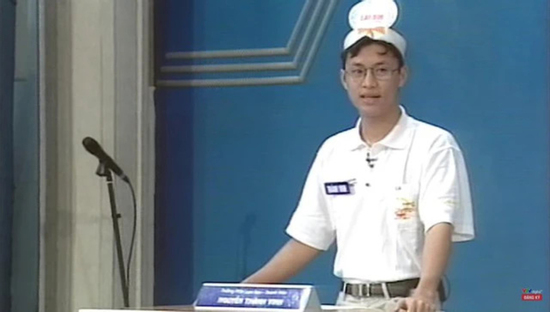 Á quân Olympia từng đóng Phía trước là bầu trời, nay là phó giáo sư ở Australia