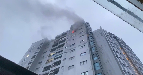 Cháy căn hộ tầng 12 chung cư Winhouse Hàm Nghi