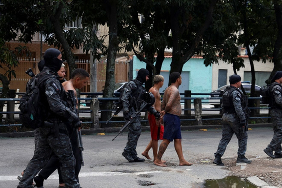 Chiến dịch truy quét tội phạm đẫm máu nhất ở Brazil
