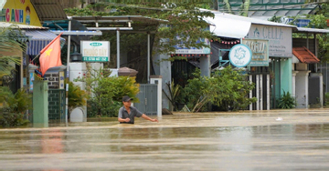 Lũ trên sông Thu Bồn tại Đà Nẵng vượt mức lịch sử năm Thìn 1964