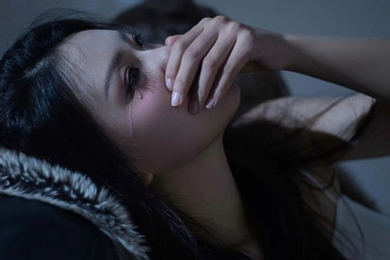 Sau khi bố mẹ mất, tôi đề nghị chia tay bạn trai, anh đồng ý ngay, mẹ anh còn nói điều này khiến tôi bật khóc