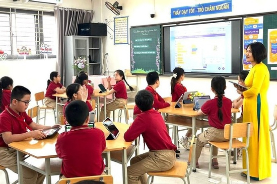 Trường học ở Hà Nội điều chỉnh kế hoạch dạy học linh hoạt ứng phó bão 11