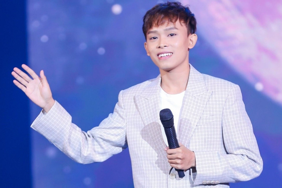 Ca sĩ Hồ Văn Cường có tuyên bố đặc biệt gây dậy sóng