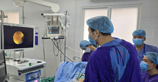 Người phụ nữ quên thiết bị y tế trong cơ thể suốt 15 năm