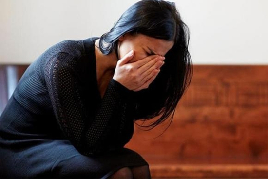 Lấy chồng ở tuổi 42, mẹ chồng ngày nào cũng khen con dâu cũ, chồng không bênh còn nói câu này khiến tôi muốn ly hôn