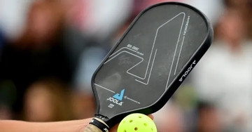 Người phụ nữ suýt tàn phế vì đánh pickleball quá chăm