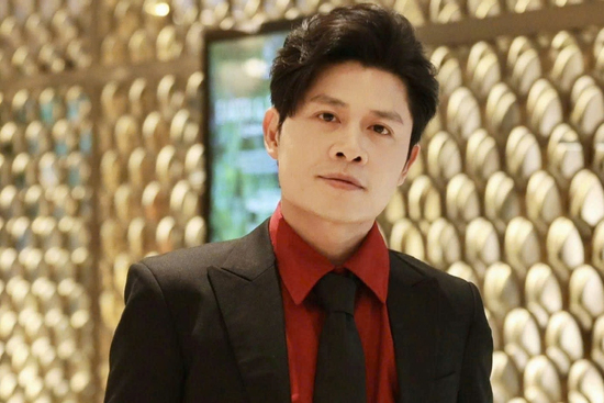 Nỗi đau giấu kín của 'nhạc sĩ tỷ view' Nguyễn Văn Chung