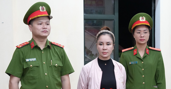 Nữ hiệu trưởng Doãn Thị Lệ Xuân có thể đối diện với mức án nào?