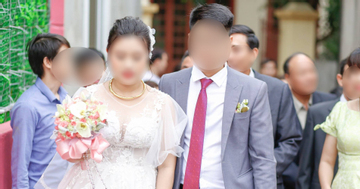 Thầy bói khuyên rước dâu nửa đêm, thông gia nghèo nói khiến nhà trai bừng tỉnh