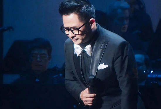 Bằng Kiều xin lỗi sau status gây tranh cãi liên quan đến G-Dragon