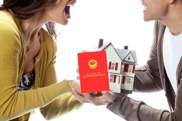 Chồng không cho tôi đứng tên sổ đỏ nhưng lại bắt góp 1 tỷ đồng để xây nhà