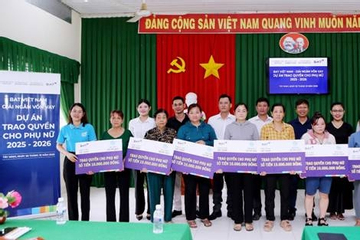 Hỗ trợ tài chính hướng đến giúp phụ nữ vùng biên làm chủ cuộc sống