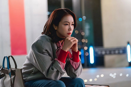 Ly hôn rồi tôi mới hiểu: Trong cuộc hôn nhân ấy, lỗi không chỉ thuộc về anh