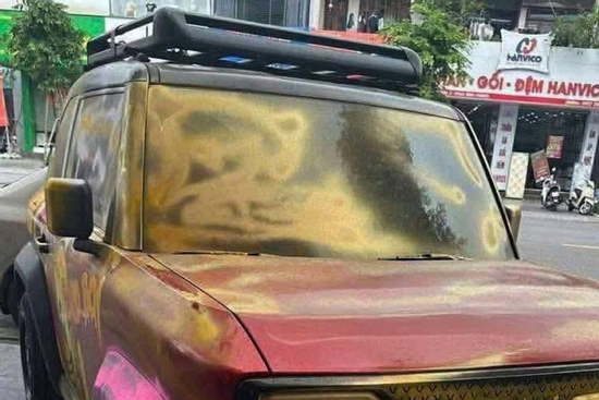 Người xịt sơn lên ô tô đậu trước cửa nhà ở Hà Tĩnh bị bệnh tâm thần