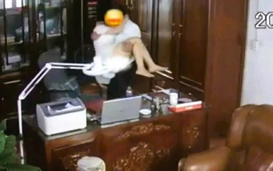 'Không thể lấy lý do phát giác sai phạm để xâm phạm đời tư, danh dự người khác'