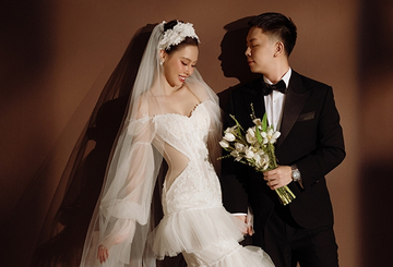 Thêm một Á hậu nhà Sen Vàng kết hôn với chồng doanh nhân ngành công nghệ ở tuổi 26