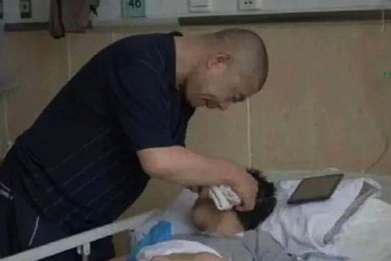 8 năm sau khi đông lạnh thi thể vợ, chồng có người mới nhưng vẫn chờ vợ hồi sinh