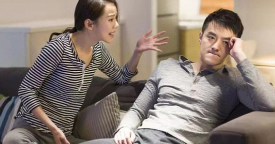 Tôi suy sụp khi đọc được tin nhắn của vợ nói về mẹ mình