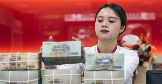 Lãi suất ngân hàng hôm nay 17/11/2025: Lộ diện nhà băng có lãi tiền gửi cao nhất