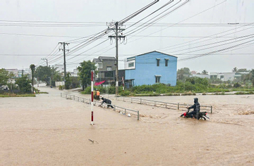 Sạt lở khu vực đèo Khánh Sơn, tỉnh Khánh Hòa, 3 người bị vùi lấp