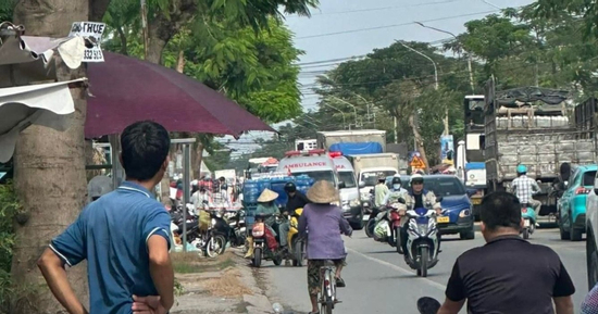 Hai vợ chồng bị điện giật tử vong thương tâm để lại 2 con nhỏ