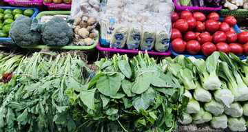 Giám đốc vựa rau 200ha nói lý do rau xanh đắt hơn thịt, có loại 180.000 đồng/kg