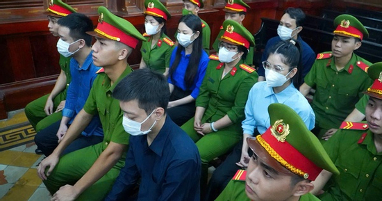 Thùy Tiên, Quang Linh, Hằng Du Mục phải trả giá đắt