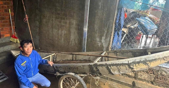 Hơn 40 người xã Hoà Thịnh sống sót trong lũ dữ nhờ hành động của một người đàn ông