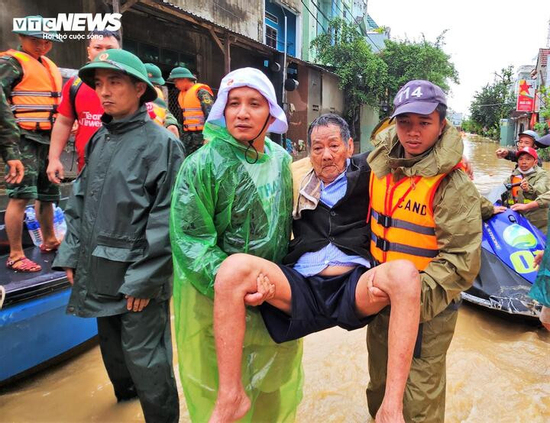 Mưa lũ khiến 102 người chết và mất tích, thiệt hại hơn 13.000 tỷ đồng