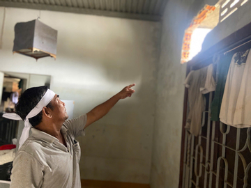 Ký ức kinh hoàng: Đục tường, 50 người bám trên nóc nhà 3 ngày trong lũ lịch sử