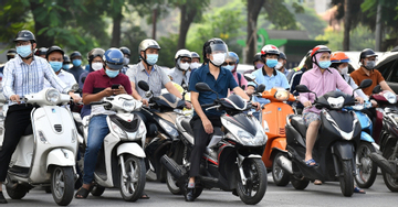 Người dân Hà Nội cần điều kiện gì để được nhận 5 triệu khi đổi sang xe máy điện?