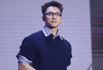 Sơn Tùng M-TP ủng hộ người dân miền Trung số tiền 'khủng'