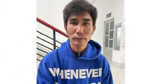 Giết người tình rồi ngủ cạnh thi thể suốt đêm mới bỏ đi